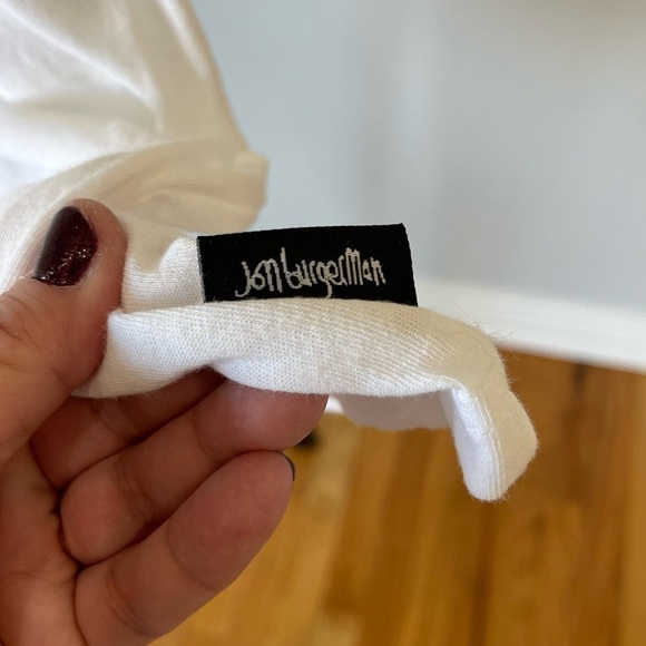 Disney Jon Bugerman design tee shirt in a extra large NWT - Picture 8 of 14